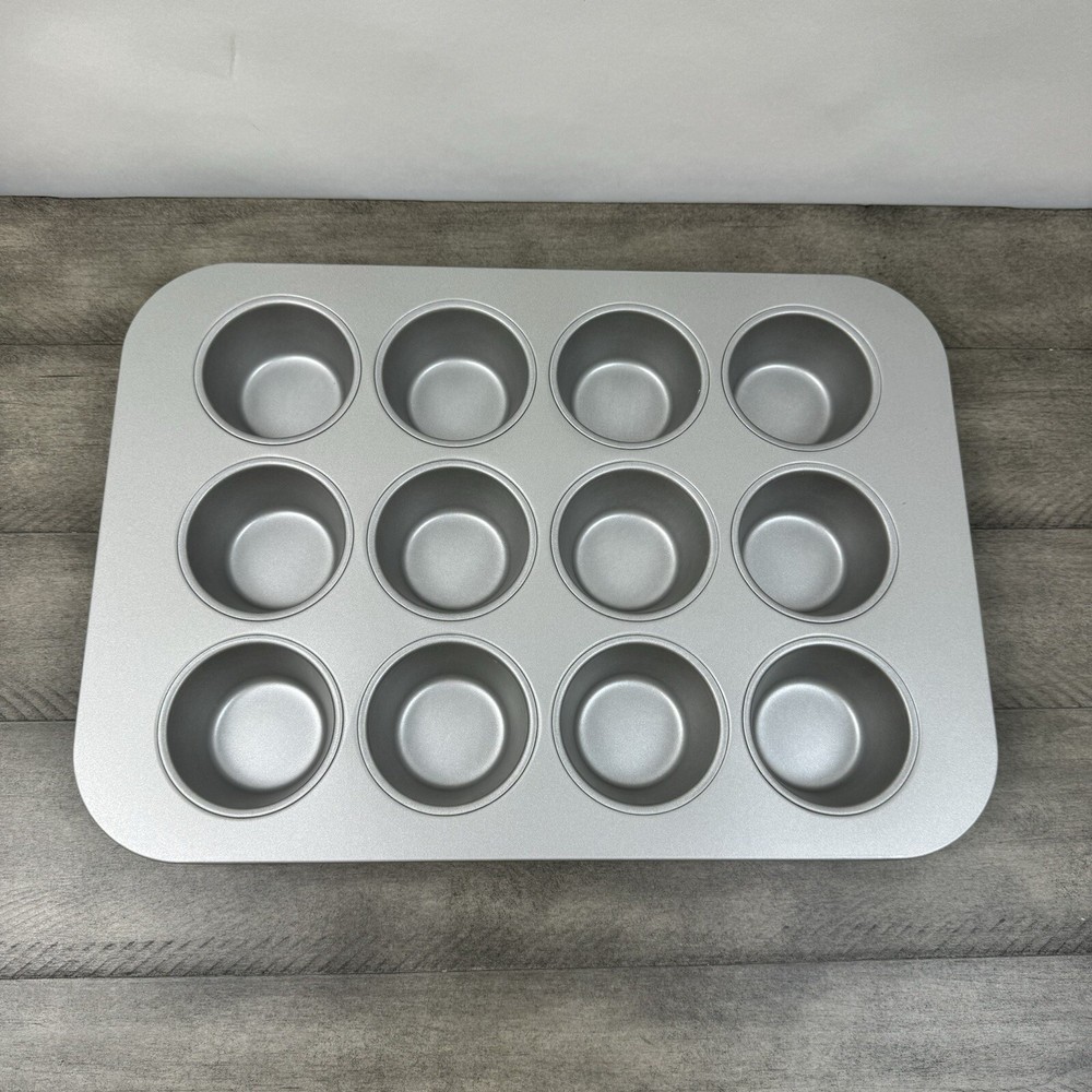 Open Kitchen by Williams Sonoma 3-Piece Essentials Bakeware Set Scuffed Read