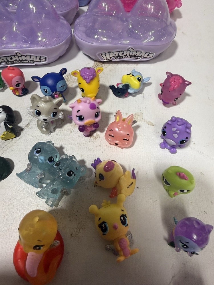 Hatchimals Lot Animals And Containers