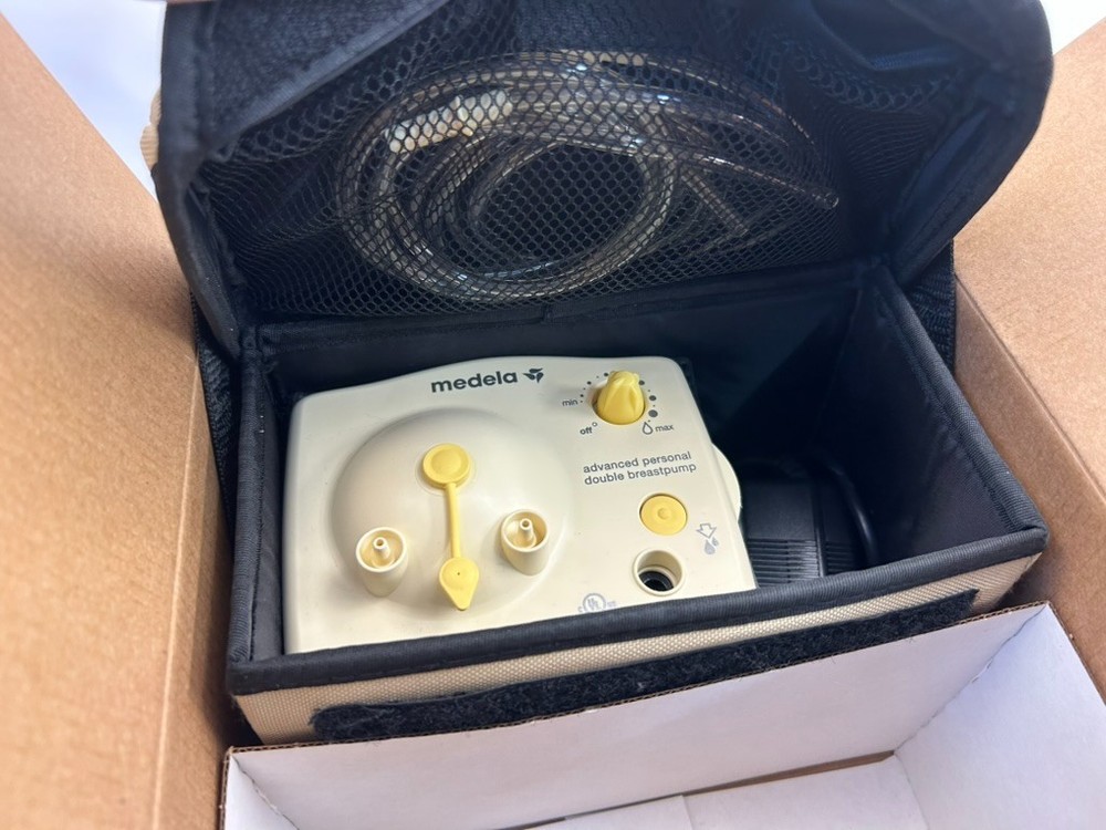 MEDELA ADVANCED PERSONAL DOUBLE BREAST PUMP STARTER SET complete NIB