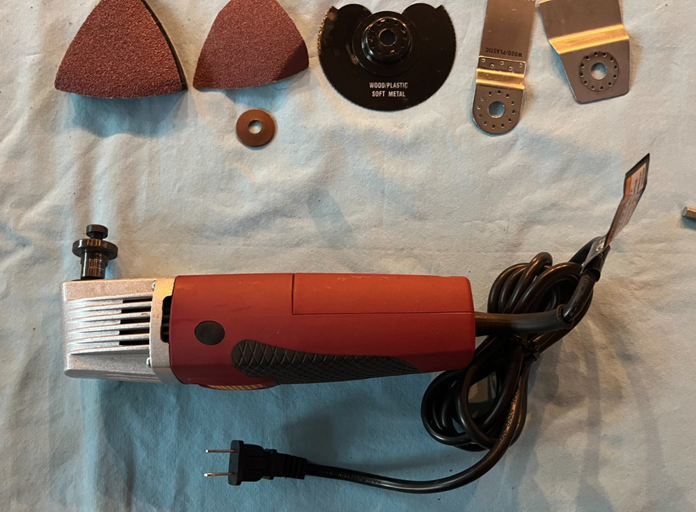 Chicago Electric Power Tools MultiFunction Power Tool - Item 67256