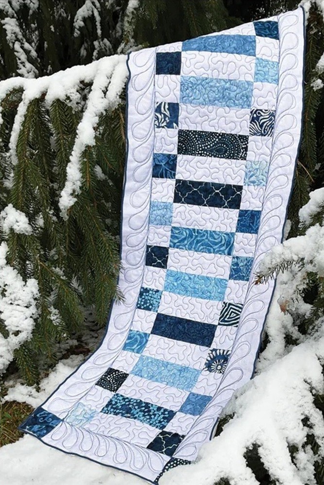 Snowfall Table Runner Quilting Pattern