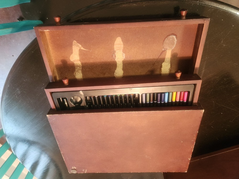 ZagGit Deluxe 143 Pieces With Case