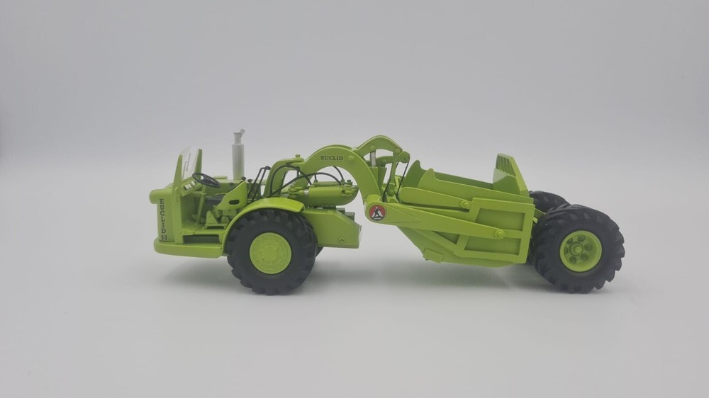 Resin 1/50 Euclid S7 Scraper - Ready Made by Dan Models