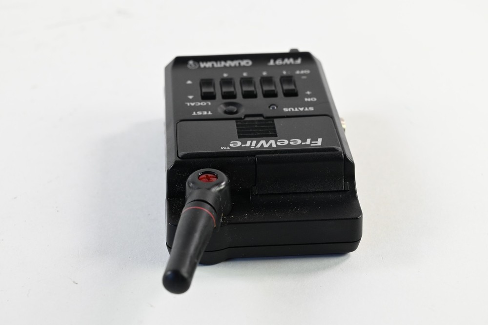 Quantum FW9T FreeXwire Digital Transmitter FW-9T #G899