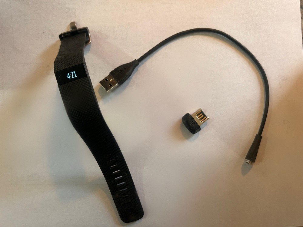 Fitbit HR
