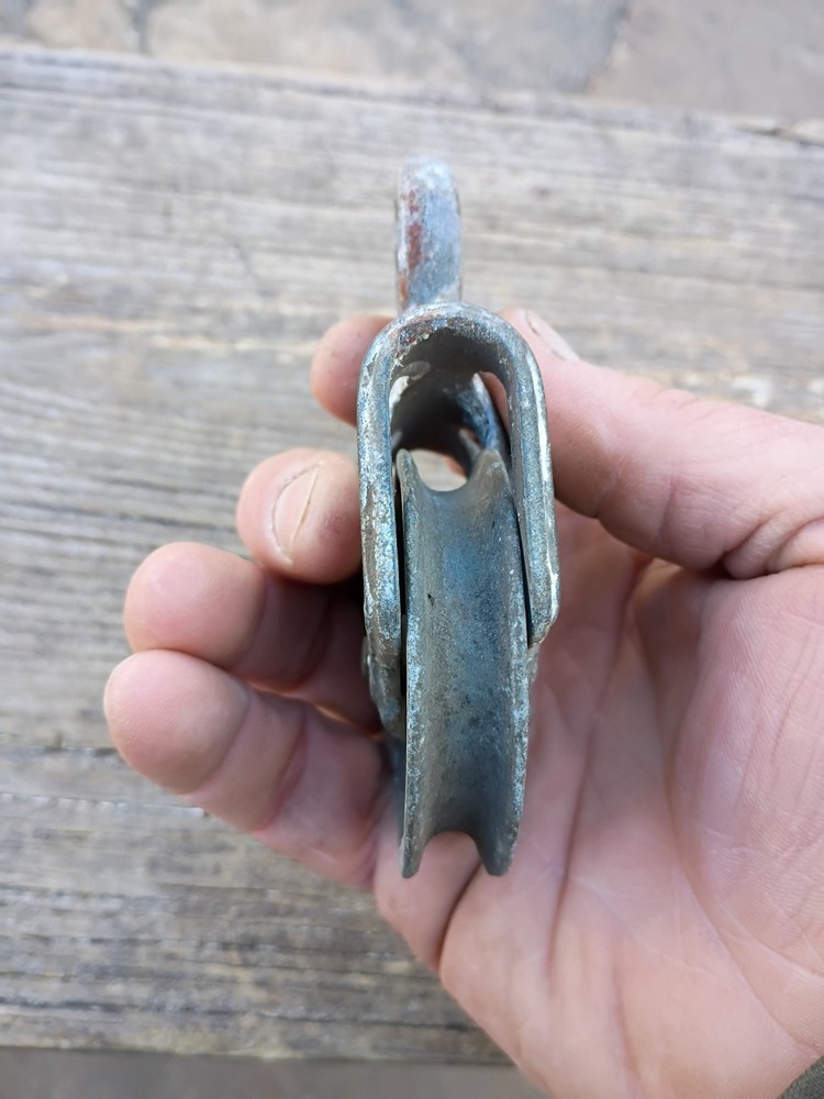 Small Vintage Metal Pulley