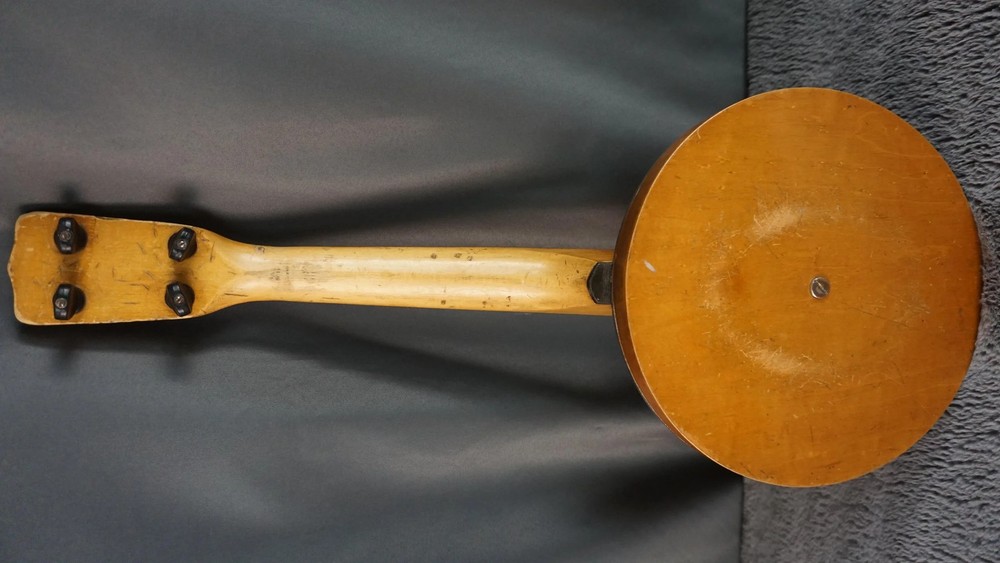 Vintage Closed Back Banjolele