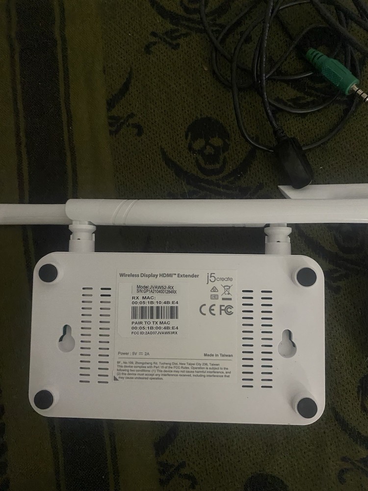 j5create JVAW52 Wireless Display HDMI Extender White