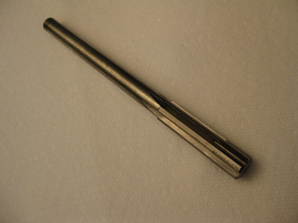 Light spin mark on shank otherwise Good Condition