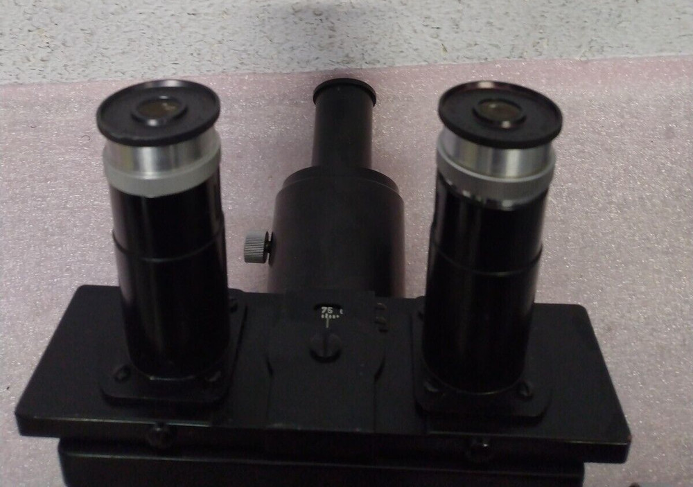 Vintage Ernst Leitz Wetzlat Microscope UCD 23 ( GERMANY ) *AS PICTURED*