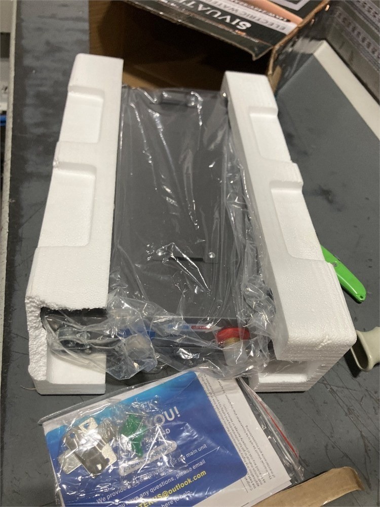 14kW Tankless Water Heater 240V On Demand LED 2 Point Use Compact