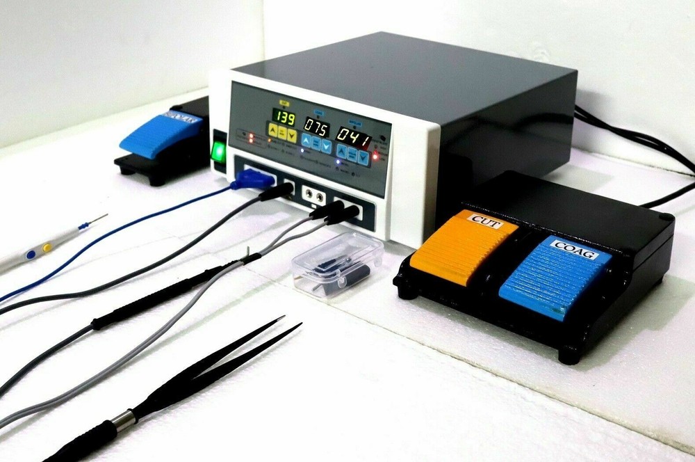 Electrosurgical Generator 400Watt Bipolar Monopolar Mode Electrosurgical Cautery