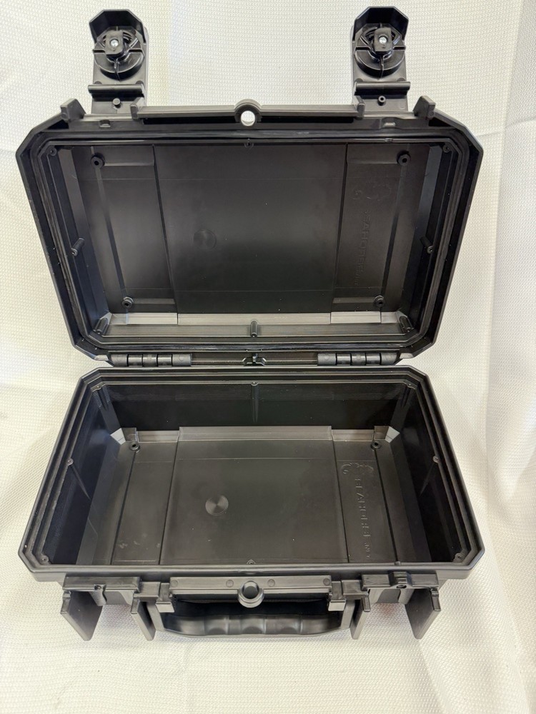 Seahorse 230 Medium Waterproof Tactical Case, Black USA