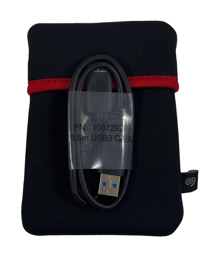 Seagate Open Style Black Soft Case + Genuine Seagate USB 3.0 cable