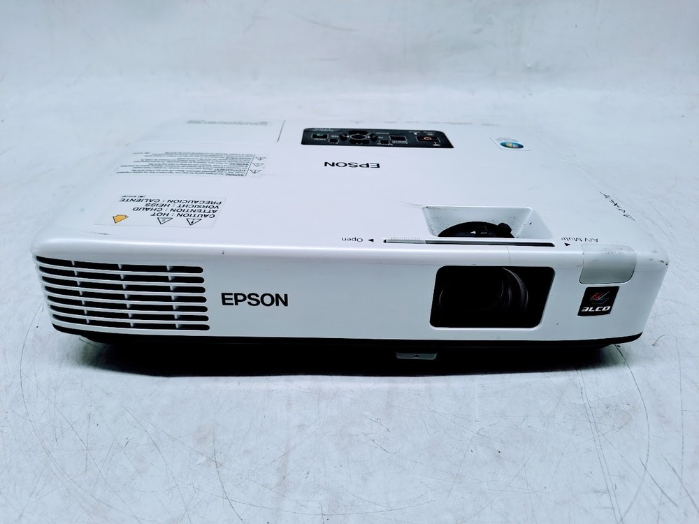 Epson LCD Projector Model: H268A (LAMP Hours 344)