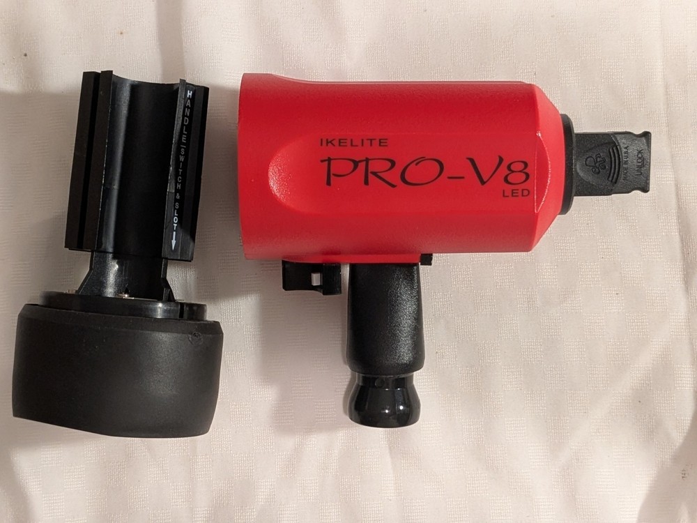 Ikelite 6320 Pro V8 LED Video Lite