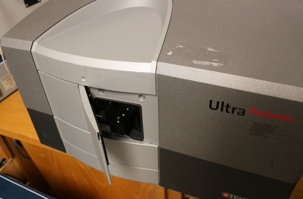 Tecan Ultra Evolution Microplate Reader w/XFluor Software