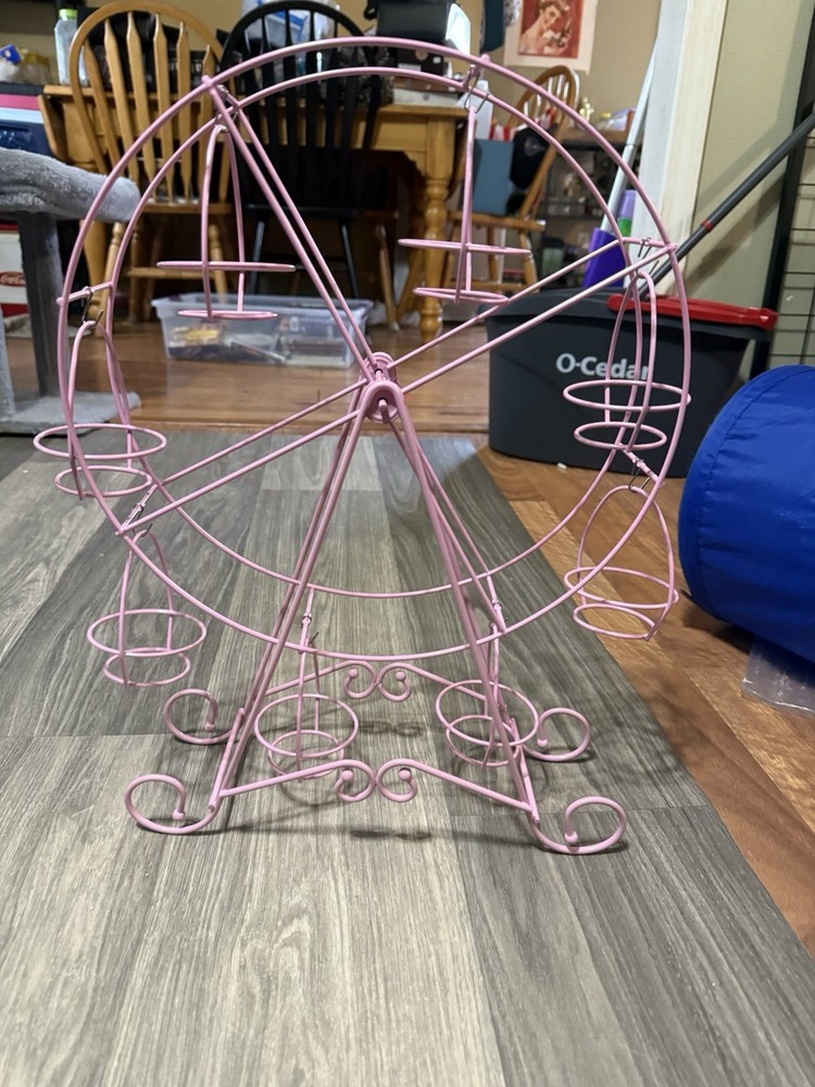 Zoie + Chloe Cupcakes Ferris Wheel Pink
