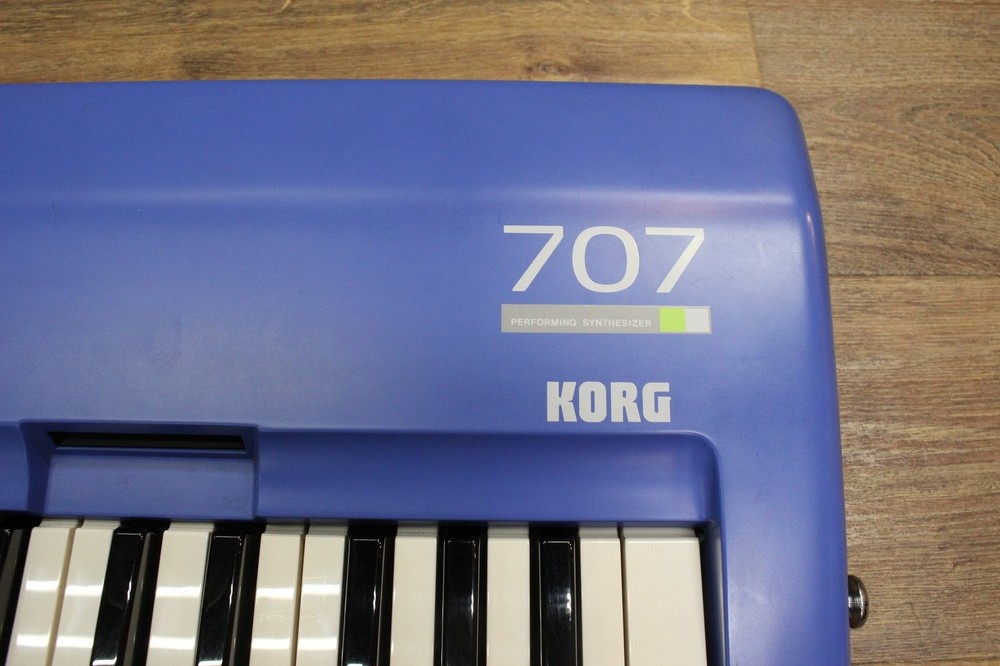 KORG 707 [002889]