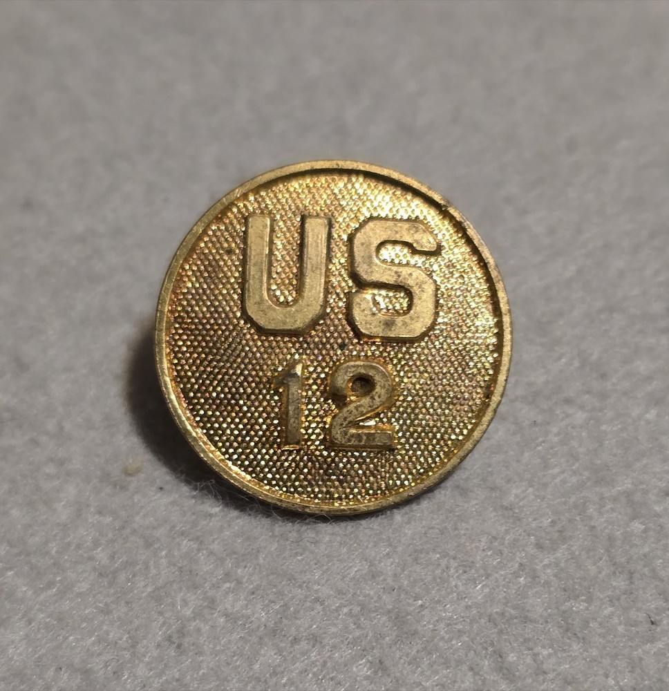WW1 Type 1 Gilt U.S. 12th Regt. Collar Disk