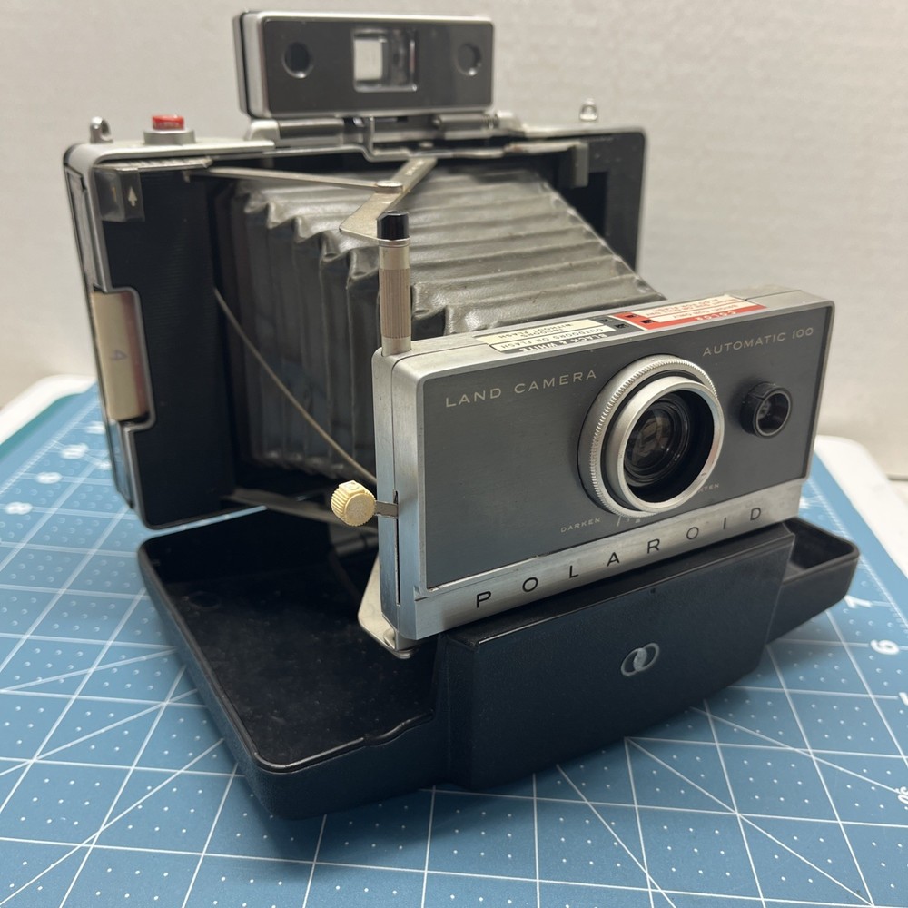 Vintage Polaroid 100 Automatic Land Camera caring Case Flash Manual extra lens ￼