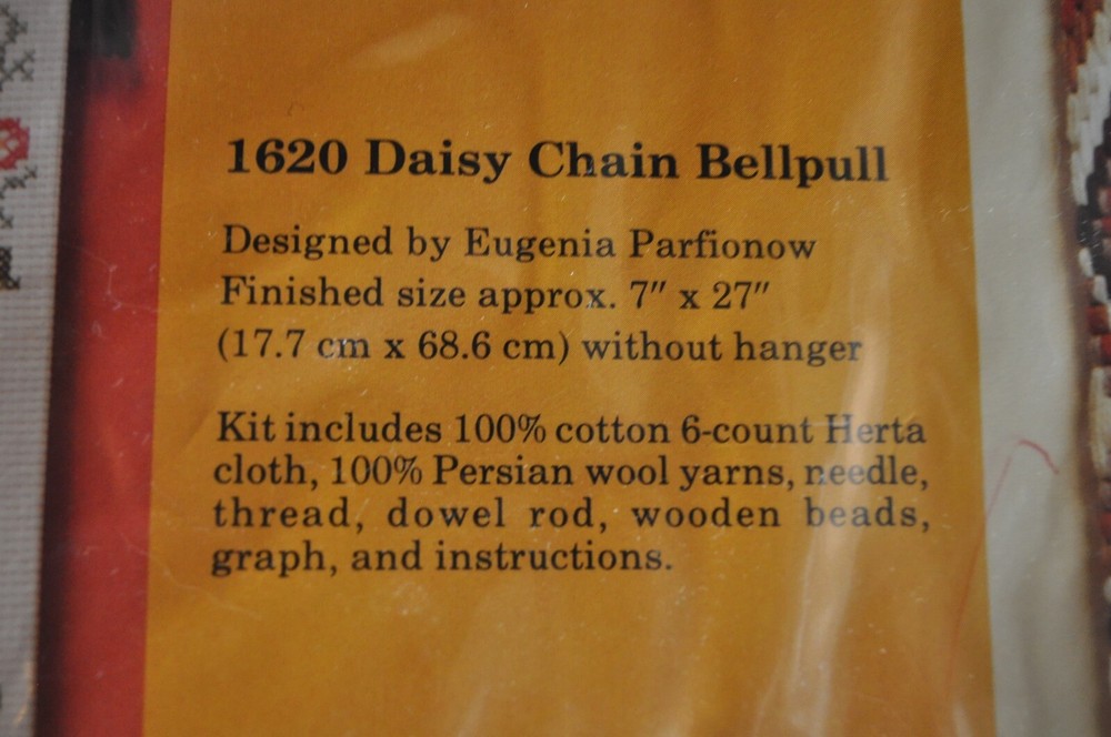 Vintage Bargello The Creative Circle 1620 Daisy Chain Bellpull FREE Shipping