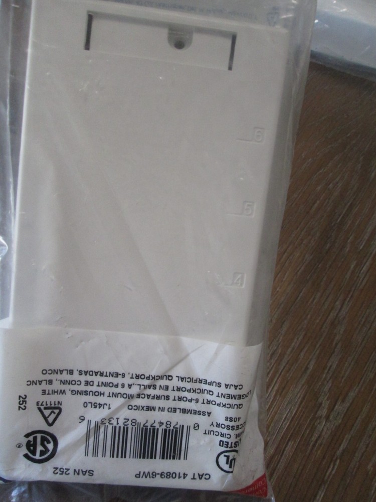 4 pack LEVITON 41089 - 6WP White 6 port Quickport Surface Mount Housing