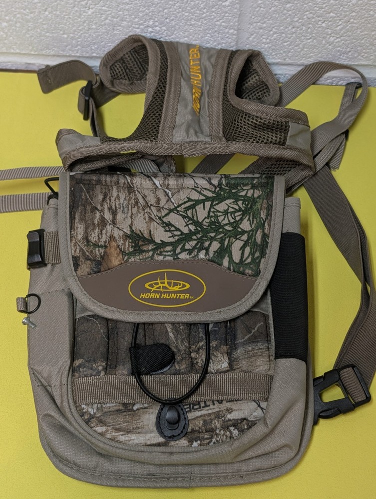 Horn Hunter Adjustable Chest Pack Hunting Harness
