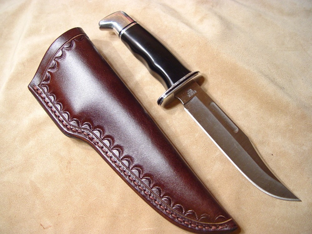Custom Leather Sheath for Buck 119