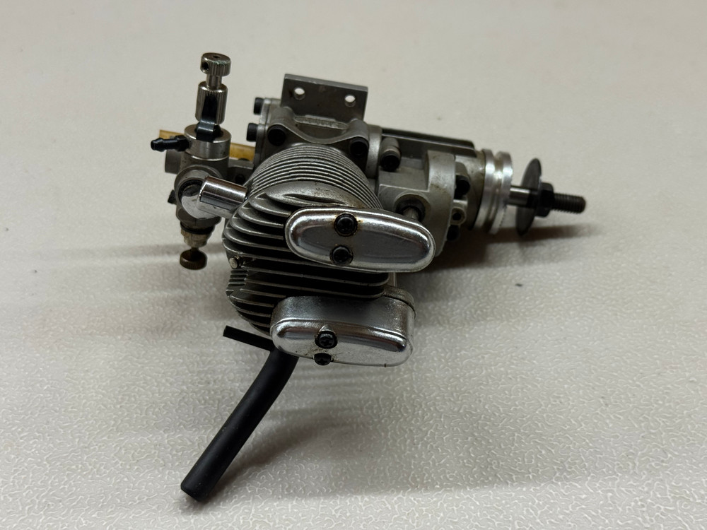 Saito FA-45 Four Stroke Hemi-Head RC Airplane Engine
