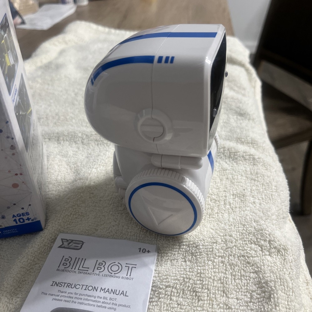 Bilbot Bluetooth Interactive Listening Robot Wireless or Voice Control