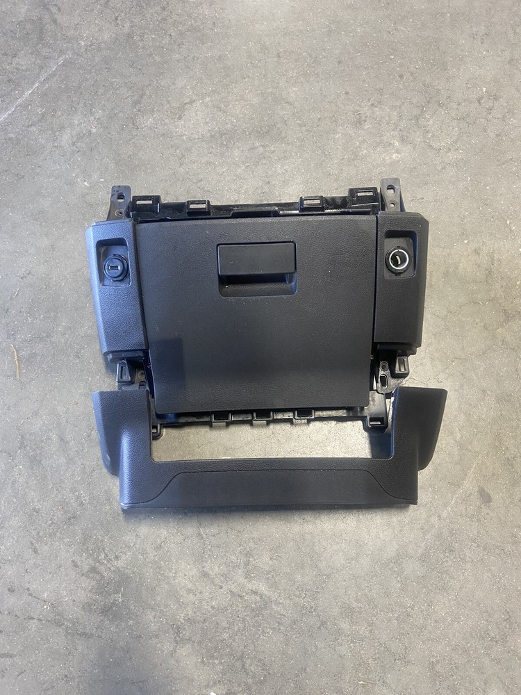 2009-2012 DODGE RAM LOWER DASH POP OUT FOLD DOWN CUP HOLDER TRAY WITH TRIMS