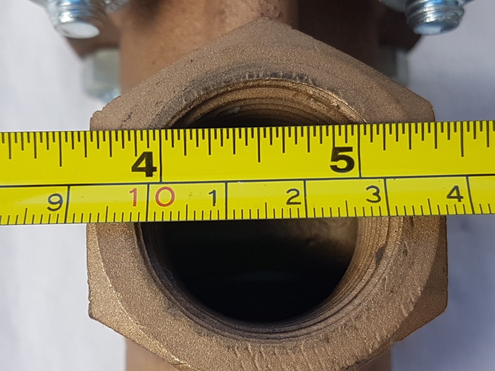 Mack 7938 Brass Valve Series B1 - 100 kPa - 25mm - 1-1/4 inch port - Unused