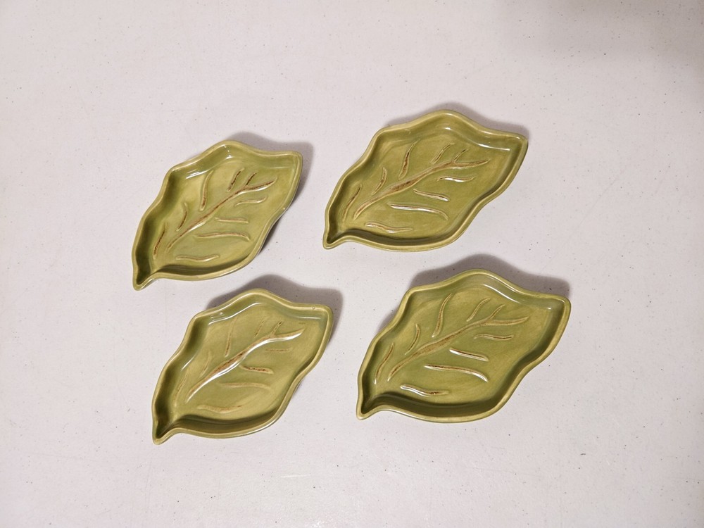 Tastefully Simple Green Leaf Pattern, Square/Oblong Baking Dishes, 4 Dip Trays
