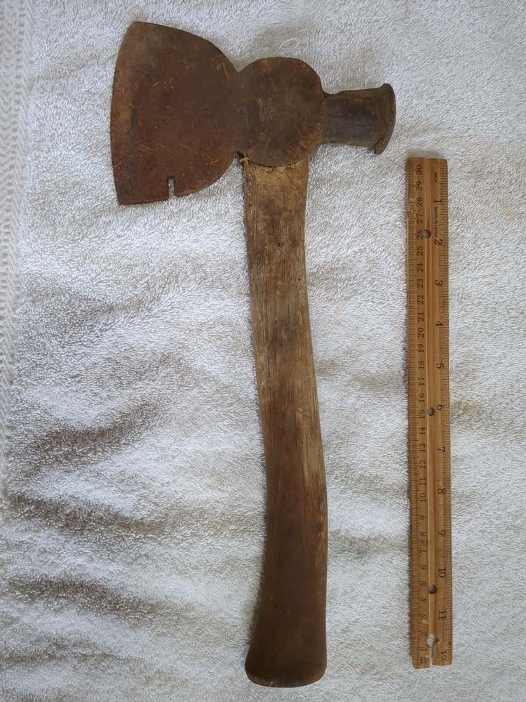Vintage Antique Small Hatchet - Carpenter / Campfire / Nail Puller / Hammer