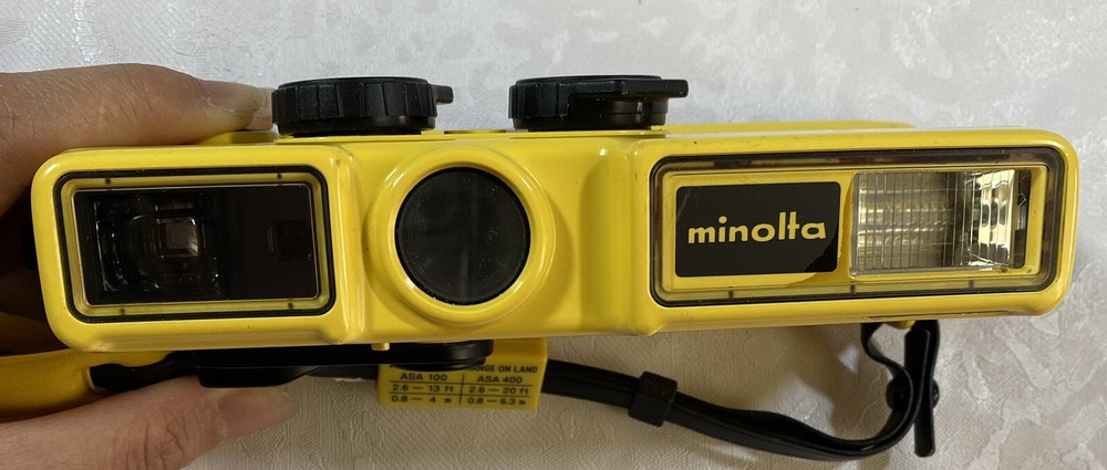 Minolta Weathermatic Waterproof Underwater Camera Original Packaging Untested