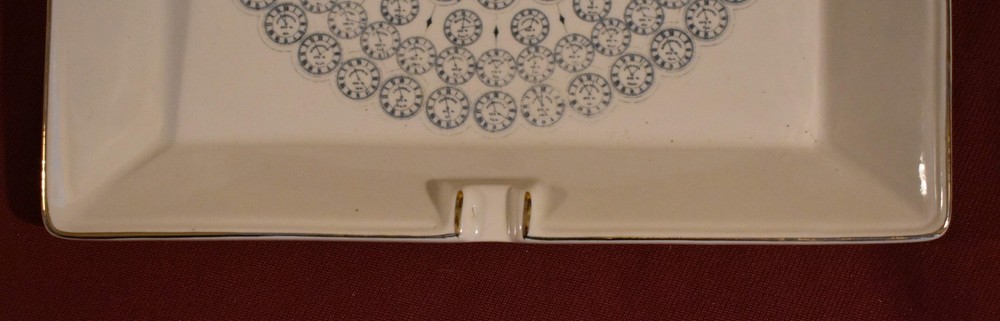 Izola Earthenware Catchall / Ashtray ‘Lost Time is Never Found’