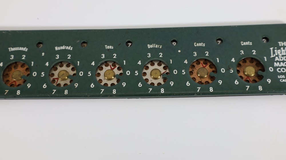 VINTAGE LIGHTING ADDING MACHINE / MANUAL CALCULATOR - PLUS!!