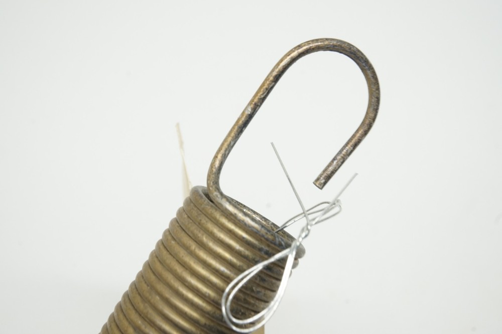 Beechcraft Spring ASSY P/N: 36-524113-1