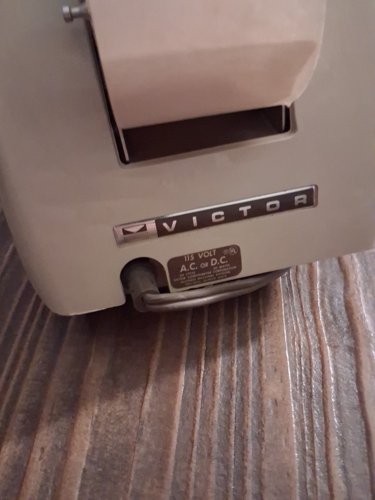 Vintage Victor 7 82 54 Adding Machine Calculator