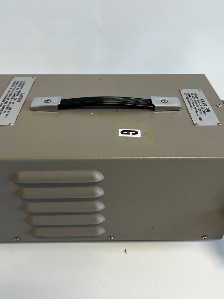 Olympus CLK-3 Cold Light Supply Source - Power Tested Only