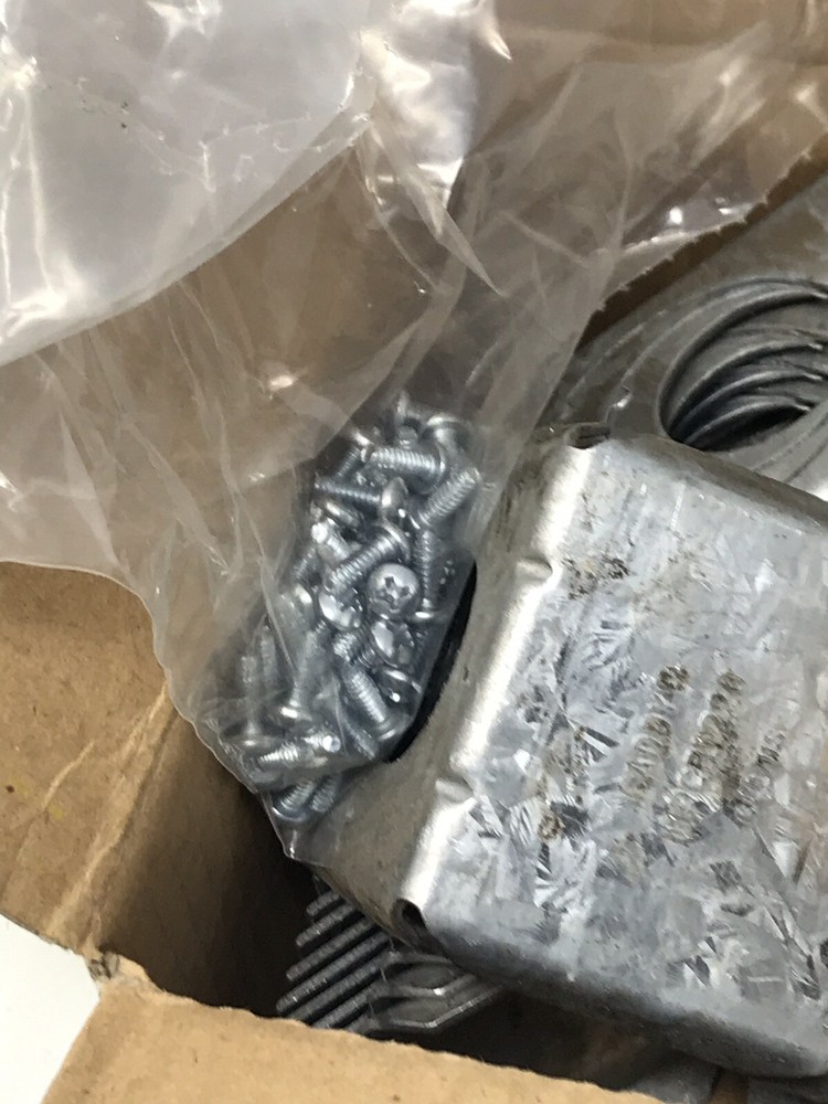 Quantity : 25 CADDY Box Eliminator Conduit Support (MPCB1220)