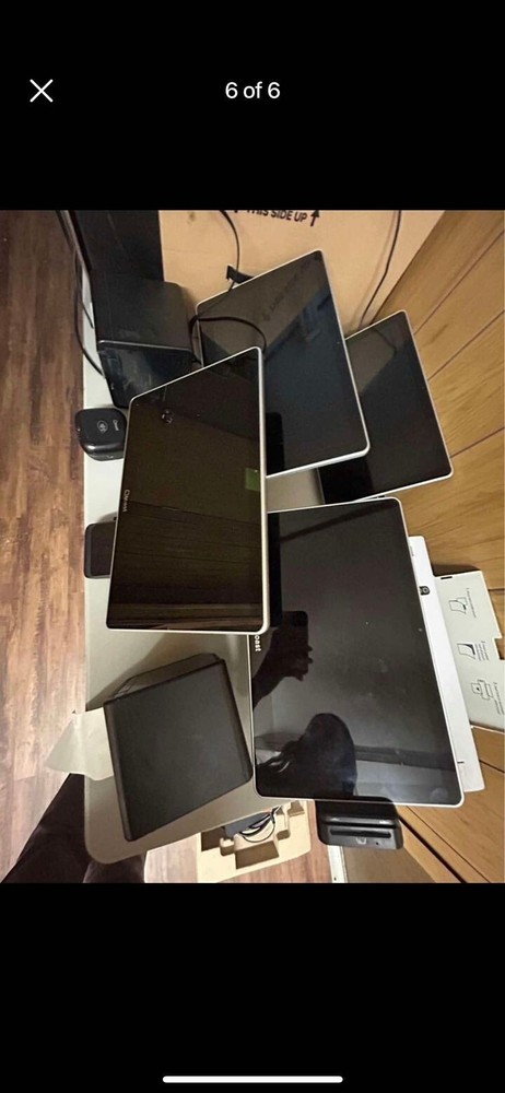 Toast POS restaurant order equipment