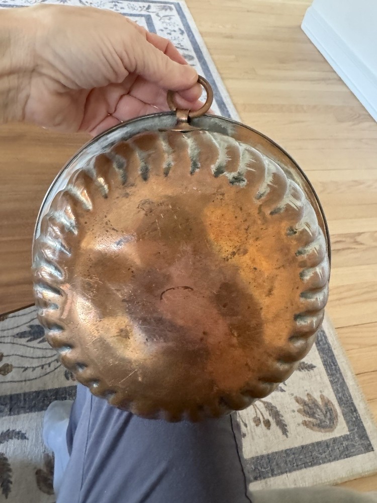 Antique Copper Tin Wall Hanger Mold