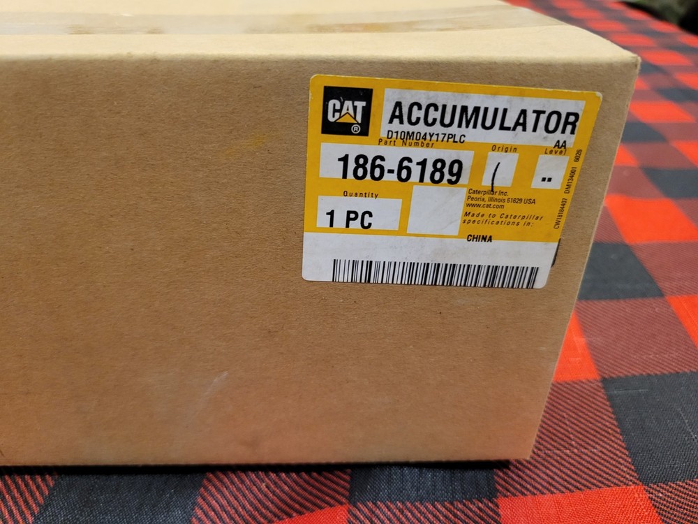 CAT Accumulator #186-6189 (11)