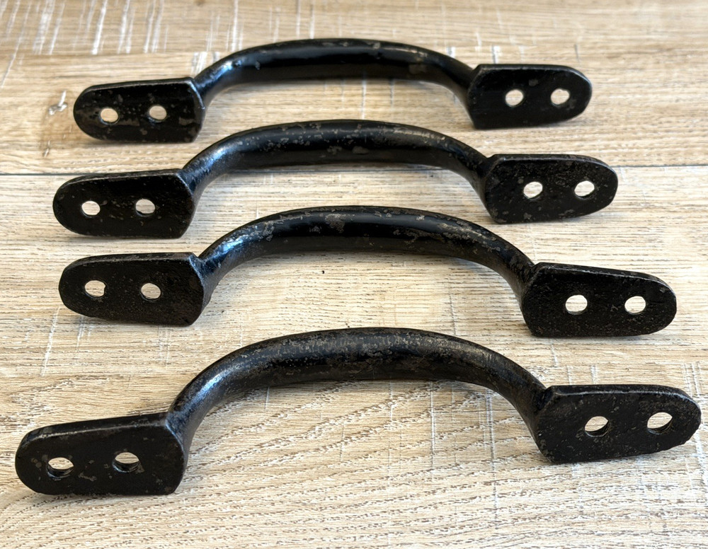 X4 VINTAGE IRON PULL HANDLES RUSTIC D HANDLES