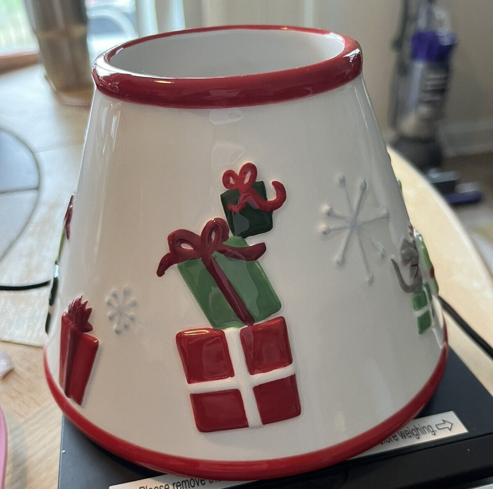 White Barn large Jar Shade Topper Christmas