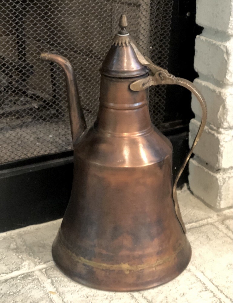 Solid Copper Middle Eastern Ewer / Pitcher Hand Hammered Lidded Vintage lovely