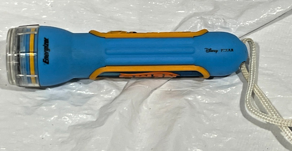FINDING NEMO Energizer Disney Pixar Flashlight Blue WORKS!