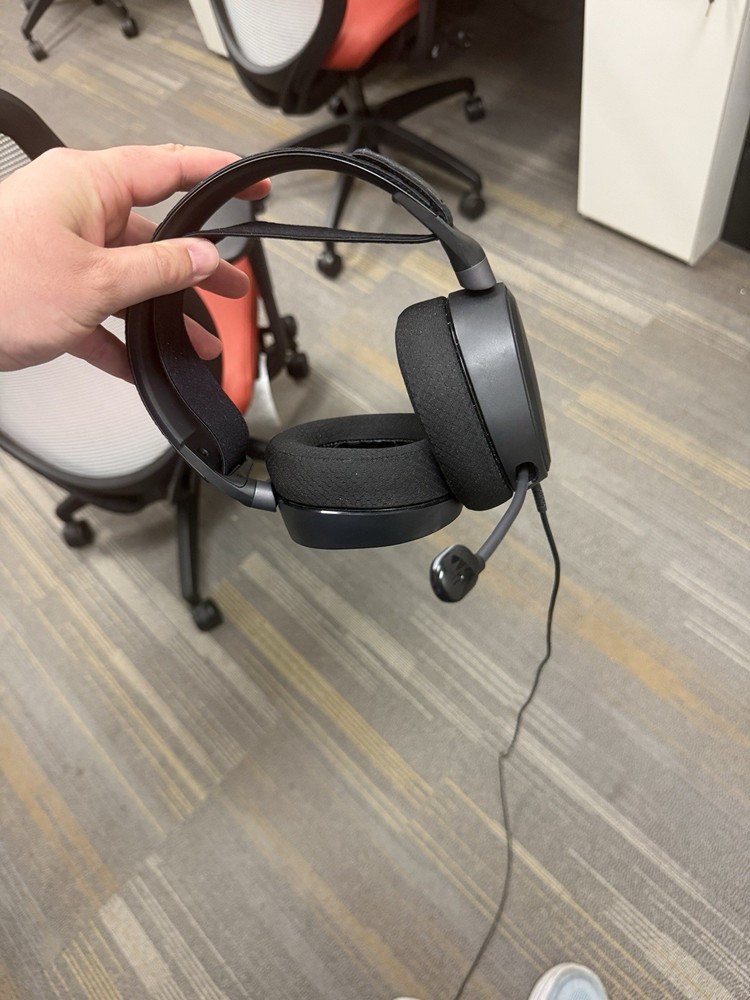 SteelSeries Arctis Pro Gaming Headset